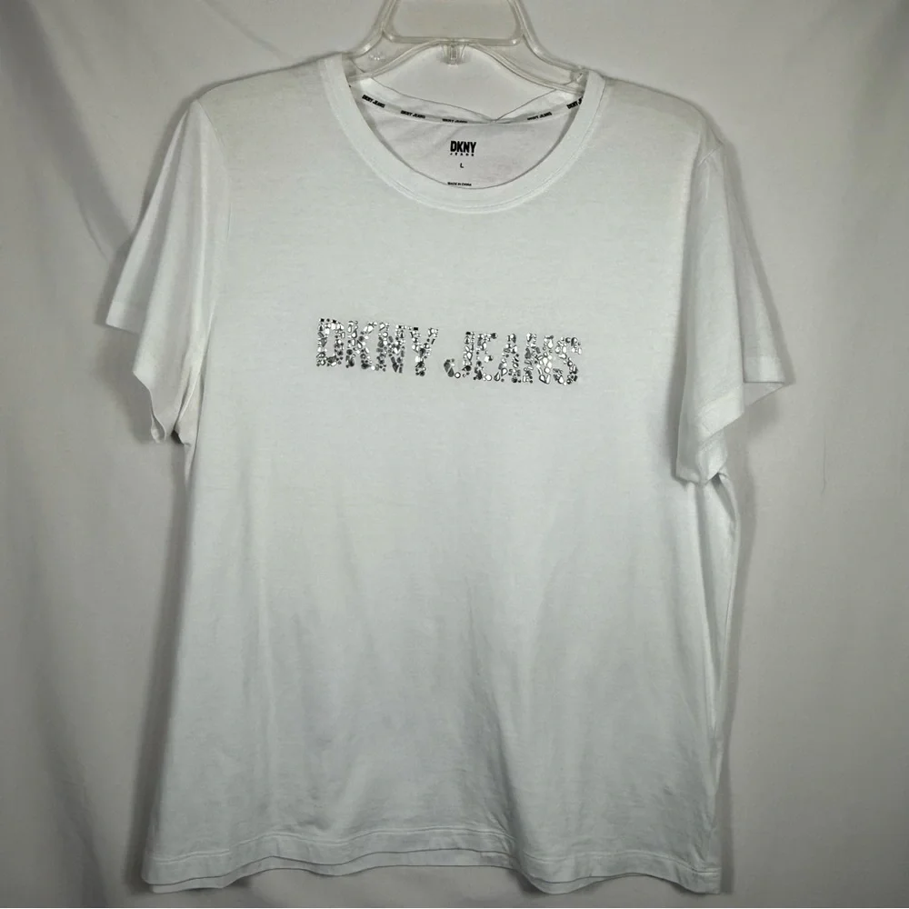 DKNY White Short Sleeve Shirt W/DKNY Logo In Silver Rhinestones, Size Large, NWT - Picture 6 of 16